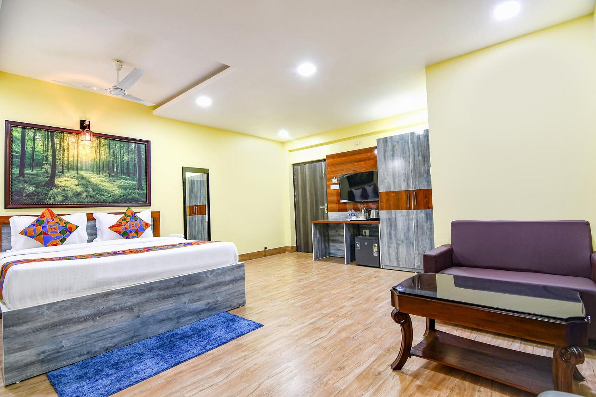כלכותה Fabhotel Prime Familto מראה חיצוני תמונה